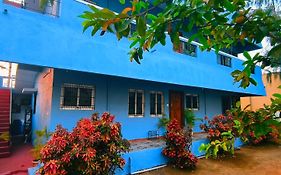 Aadhya Guest House
